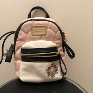 Betsey Johnson cross body